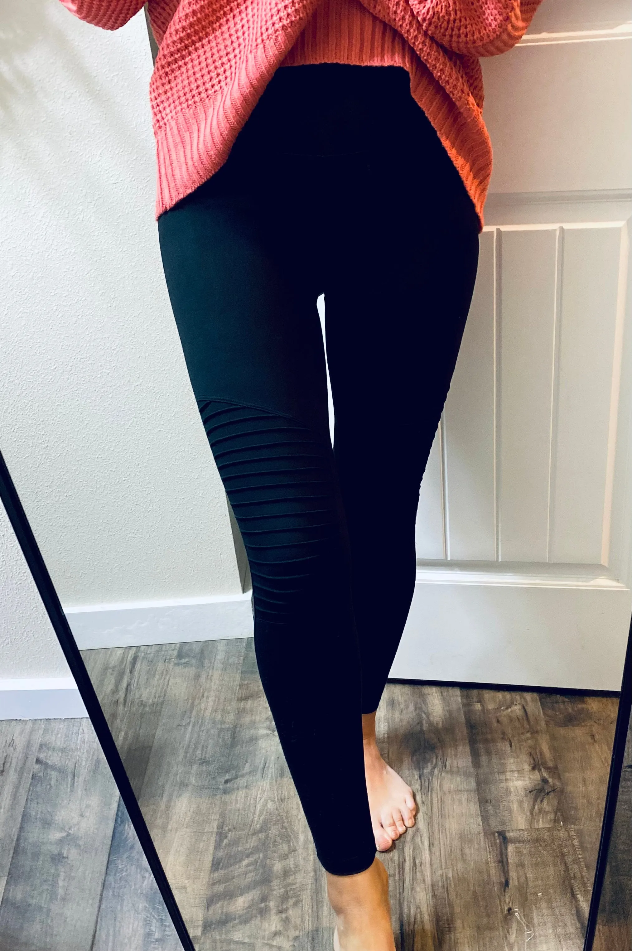 Black Motto Buttery Soft Leggings