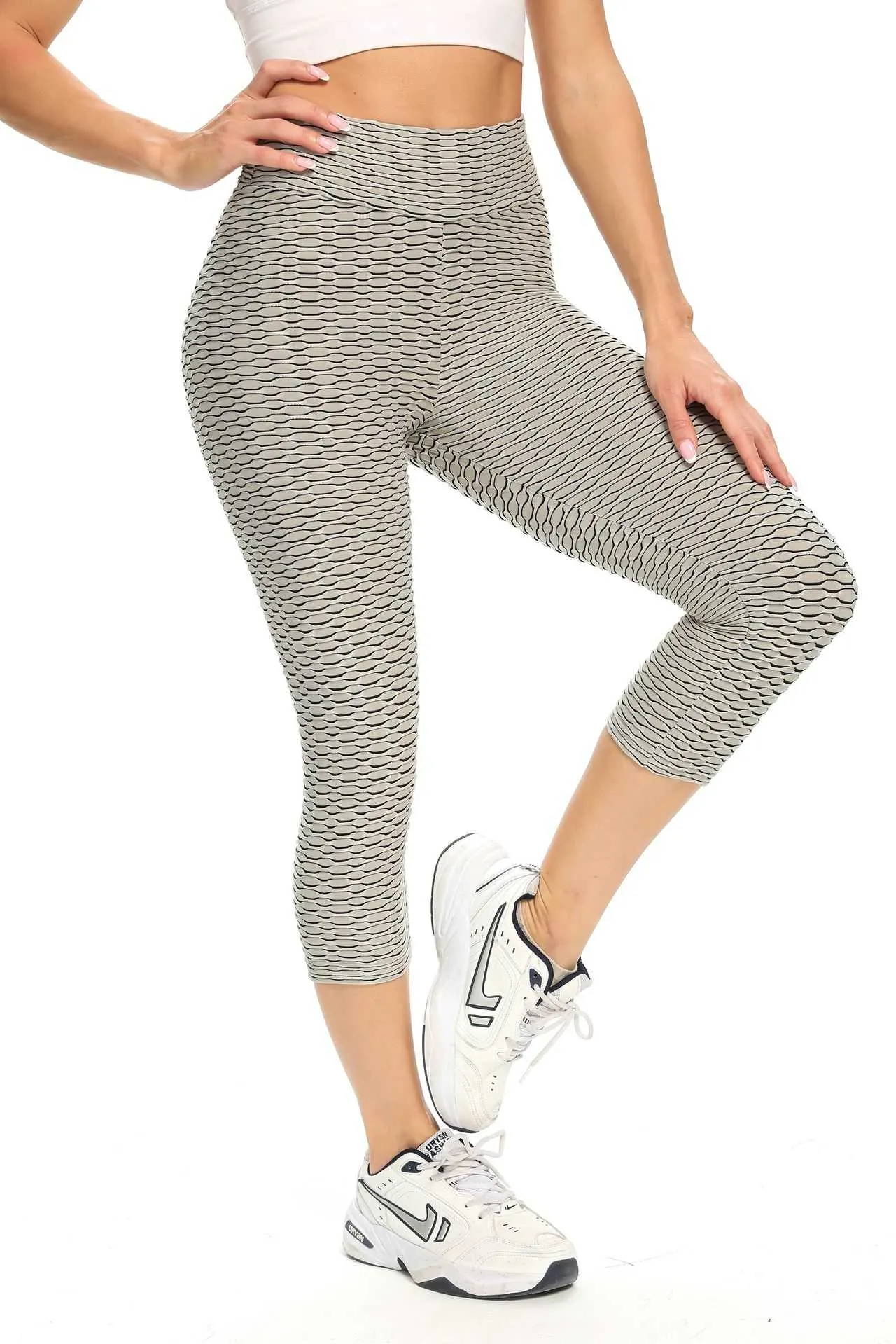 Butt Lifting Anti Cellulite Capri Leggings
