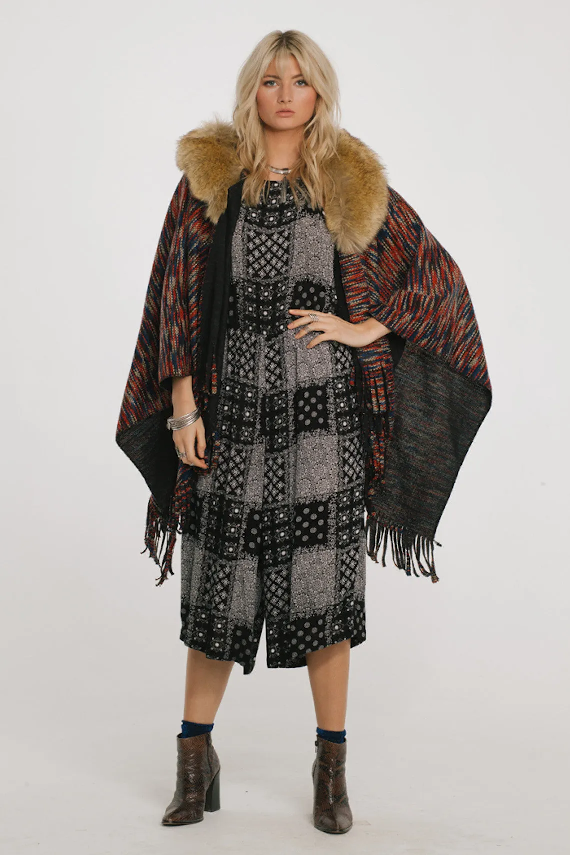 On the Hunt - Poncho