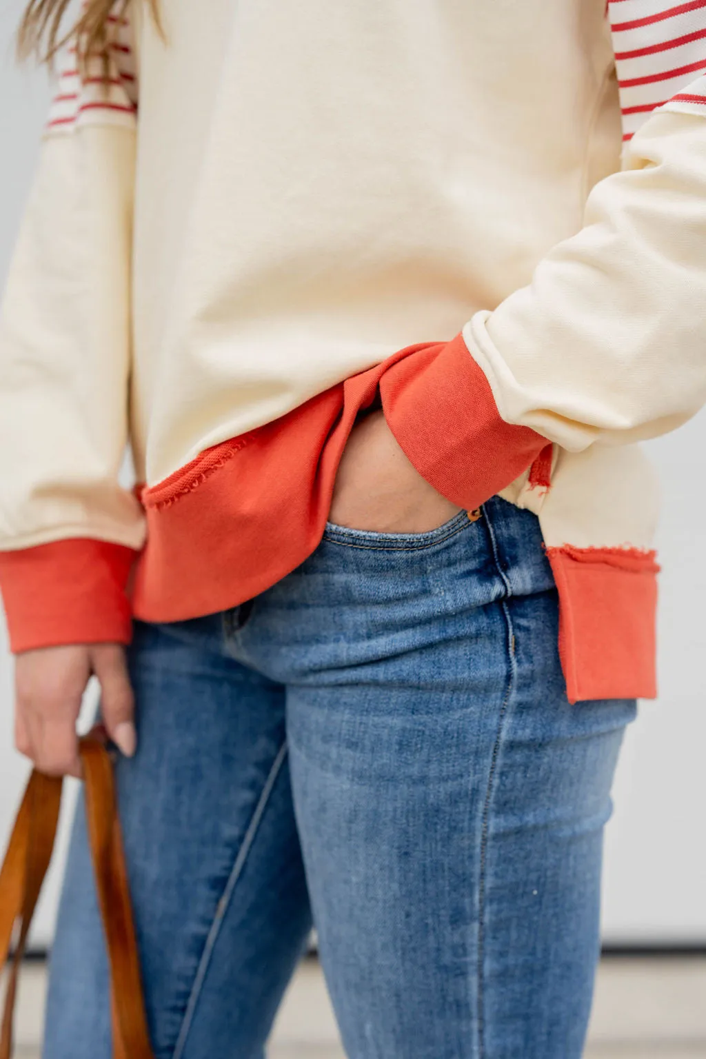 Stripe Accented Collar Sweatshirt