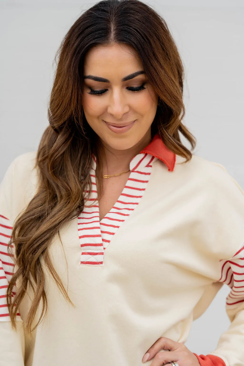 Stripe Accented Collar Sweatshirt